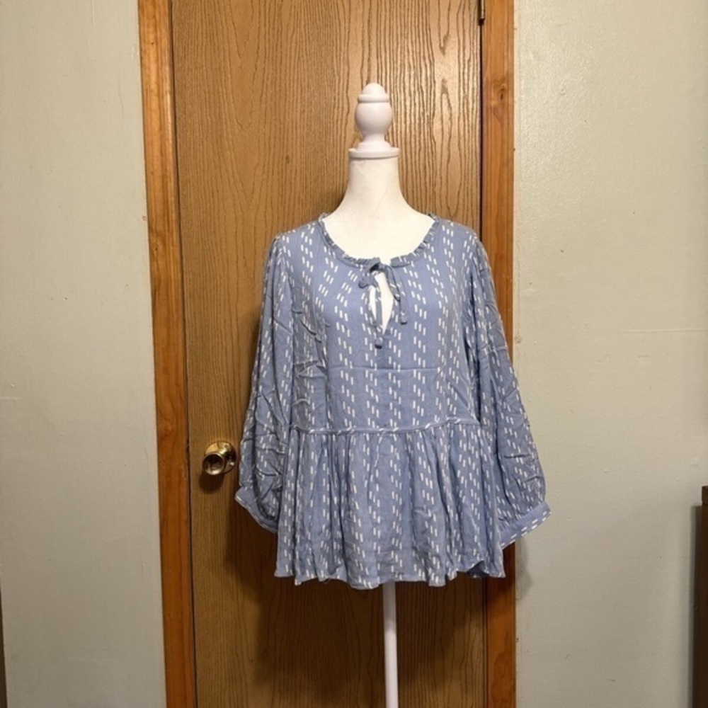 So Large Blue & White w/Geometric Print 3/4 Sleeve Tie-Front Peplum Blouse - EUC